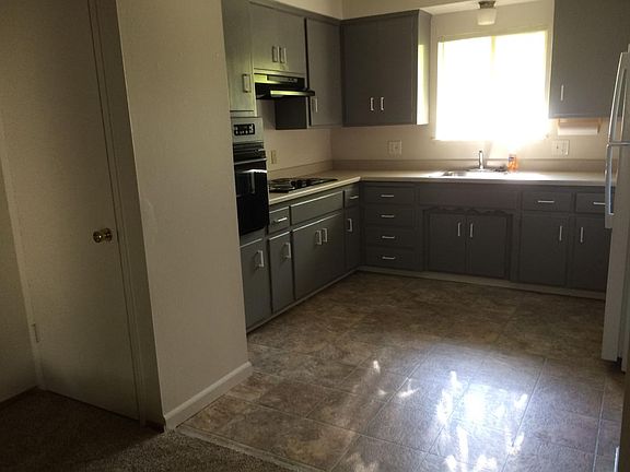 2nd image of 5340 El Camino Ave APT 3