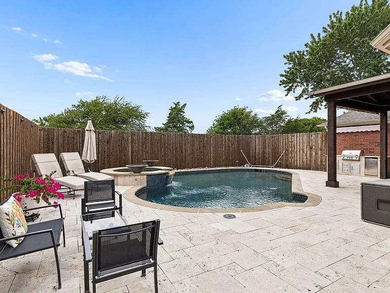 3605 Whitehaven Dr — Photo 32