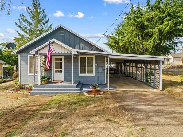 531 NE 5th St, Oakland, OR 97462