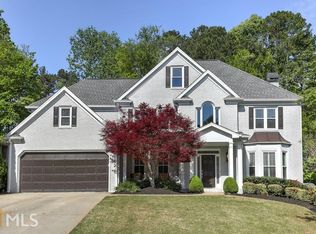 4642 Gilhams Rd NE, Roswell, GA 30075