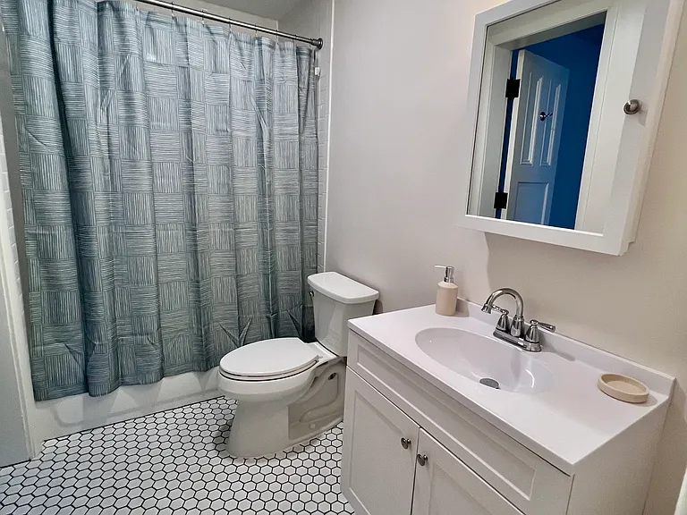 165 Summer St #2 — Photo 10