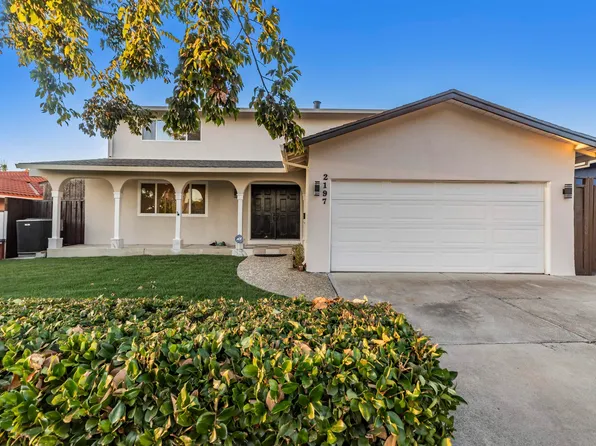 2197 Petersburg Dr, Milpitas, CA 95035