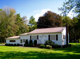 734 Auction Rd, Mill Hall, PA 17751