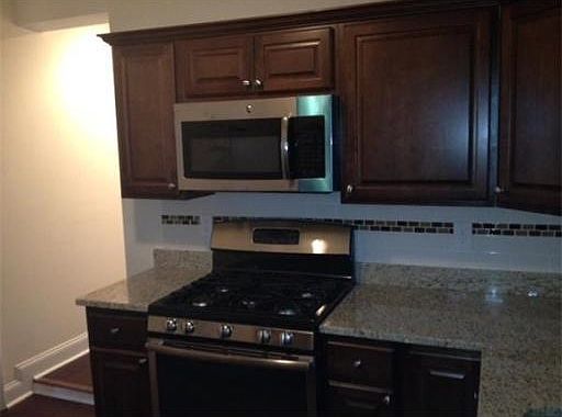 Modern, stainless steel appliances!