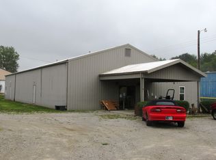 2415 W Shoaff Rd, Huntertown, IN 46748