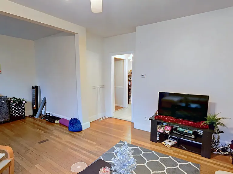 216 Freeman St #1 — Photo 5