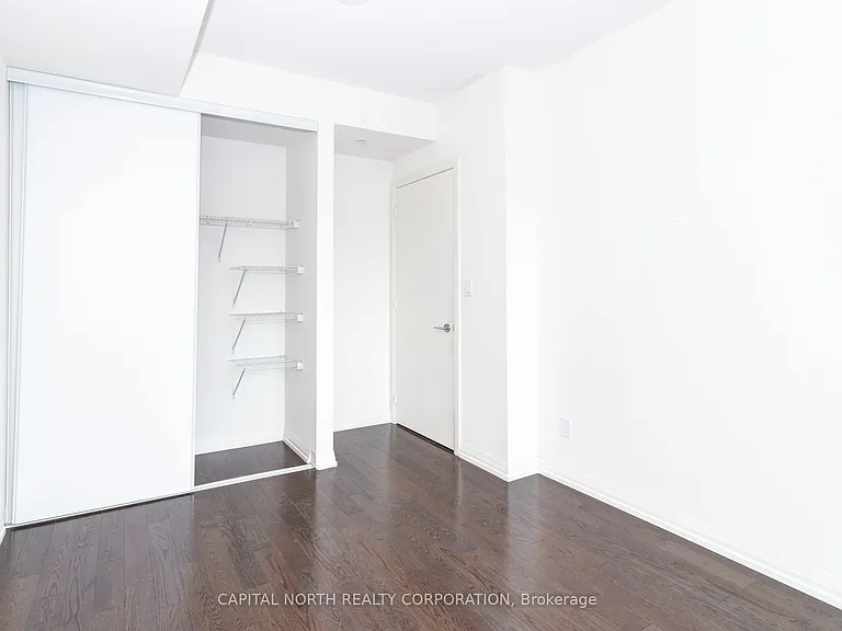 460 Adelaide St E #629 — Photo 7
