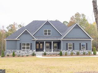 5488 Two Hills Dr #33, Fairburn, GA 30213