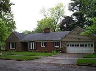 185 Grandin Rd, Akron, OH 44313