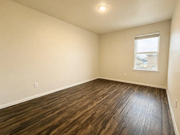 24059 Hay Needle Ln — Photo 13