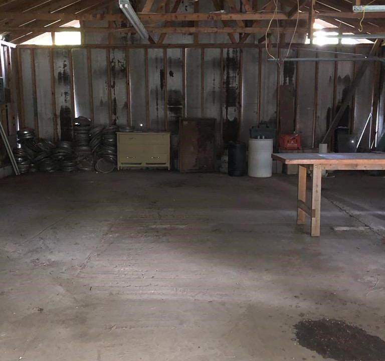 2nd image of 4001 Mindee Ln