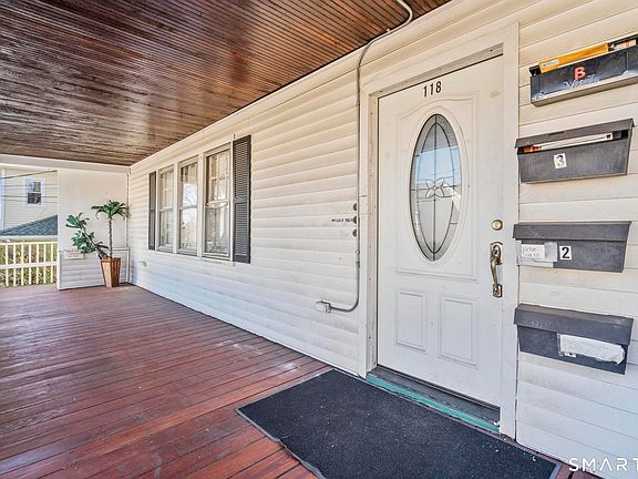 2nd image of 118 Colonial Rd #1