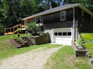 321 E Shore Dr, Islesboro, ME 04848
