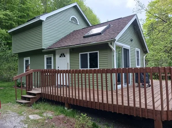 135 Westmoreland Rd, Spofford, NH 03462