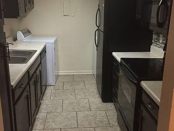 3rd image of 4318 Aqua Vista Dr