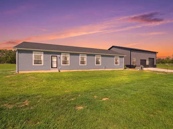 11144 Dingess Rd, Circleville, OH 43113