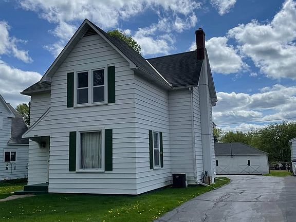 2nd image of 606 1/2 Wisconsin St