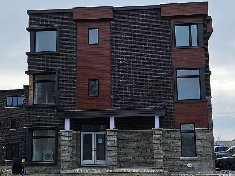 146 Wascana Rd — Photo 1