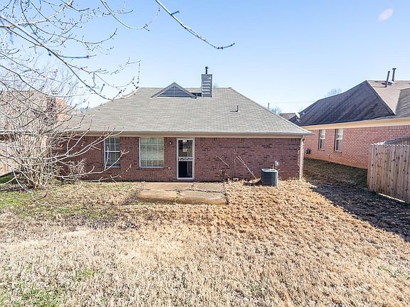 3rd image of 9017 Pepper Hollow Ct