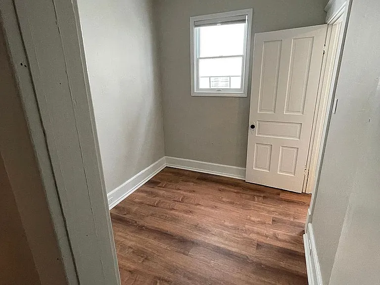 1032 Bluff Ave #A — Photo 9
