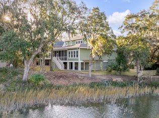 104 5th Ave, Mount Pleasant, SC 29464