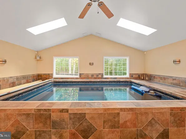 23 Emily Ln, Fredericksburg, VA 22406