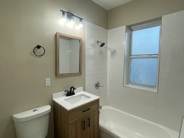 7556 S Langley Ave #1 — Photo 22