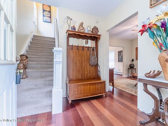 4th image of 110 Emerson Street