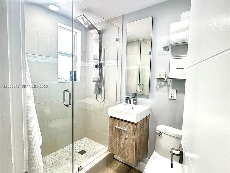 6330 SW 79th St #7 — Photo 5