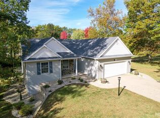1756 Chickory Ln, Rochester, IN 46975