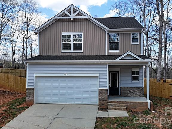 2nd image of 1321 Western Hills Ln