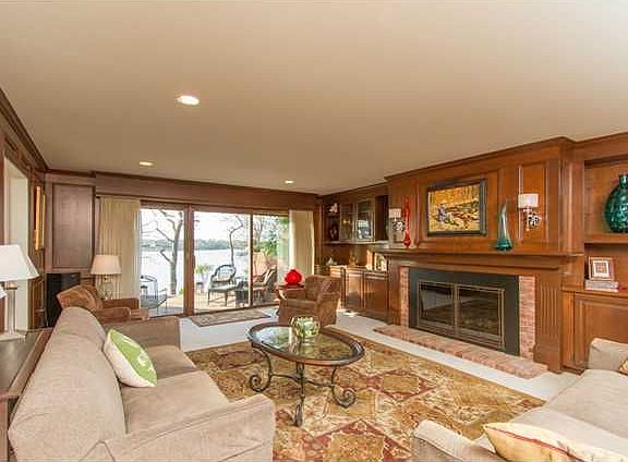 4th image of 30278 Waterford Dr