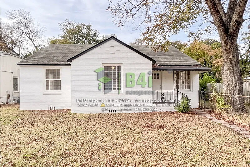 3 bed, 1.0 bath, 1238 sqft, $875 — Photo 2