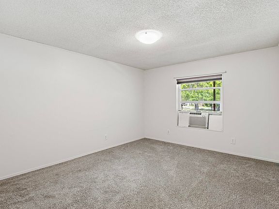 4th image of 239 Ohana Rd