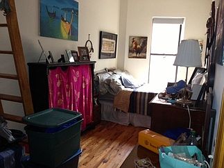 2nd image of 50 W 90th St APT 1C