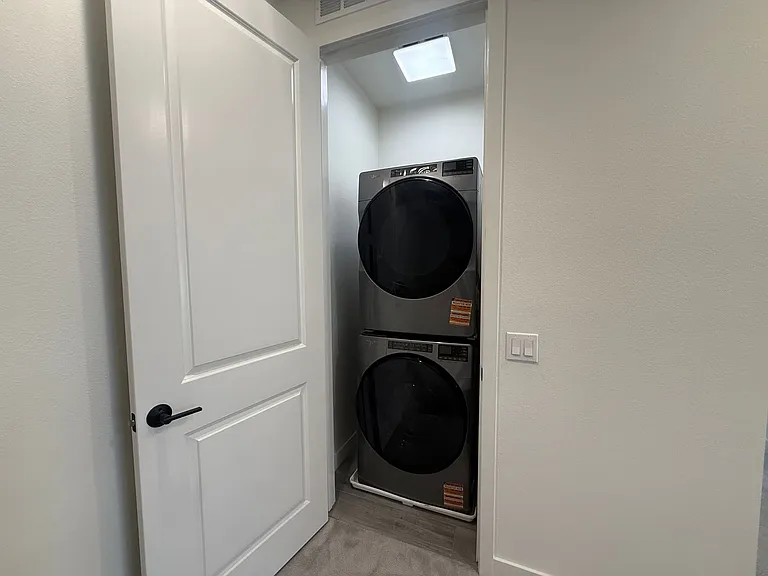 4310 Marigold Ln — Photo 18