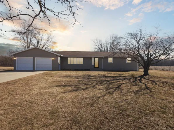 55 S Carter Rd, Linwood, MI 48634