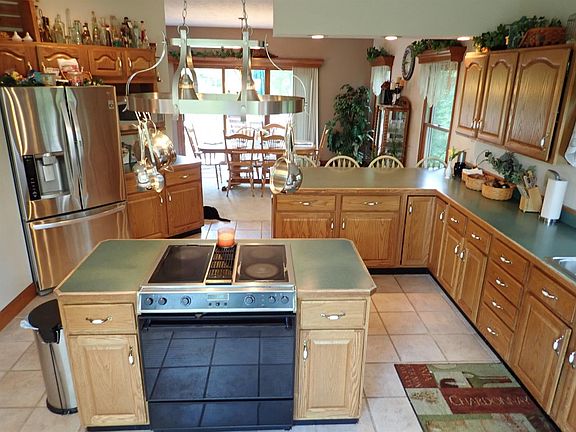 3rd image of 20502 Edelweiss Dr