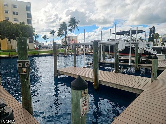 4th image of Dock 56 4351 Bay Beach Ln