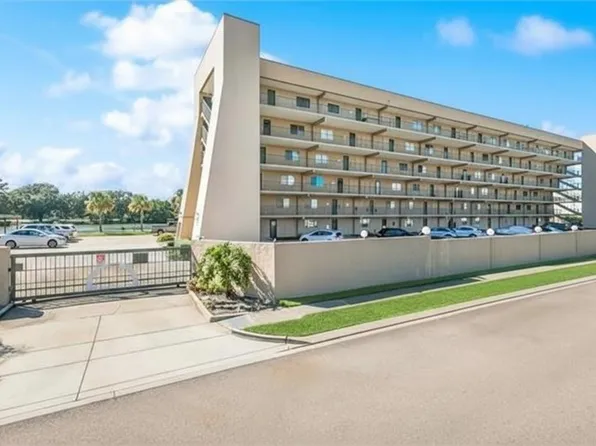 4000 Davey St APT 401, New Orleans, LA 70122