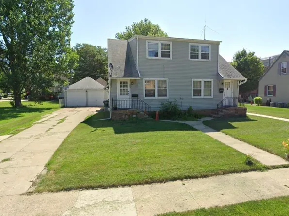 407 & 409 Michigan St, Storm Lake, IA 50588