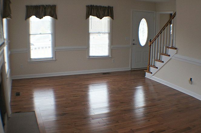 1st image of 58 Glenn Oak Dr