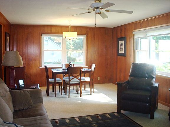 5th image of 250 N Margaret Dr