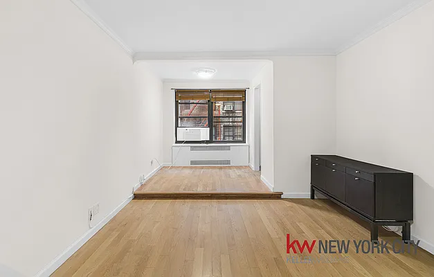 Rented by Keller Williams NYC | media 16