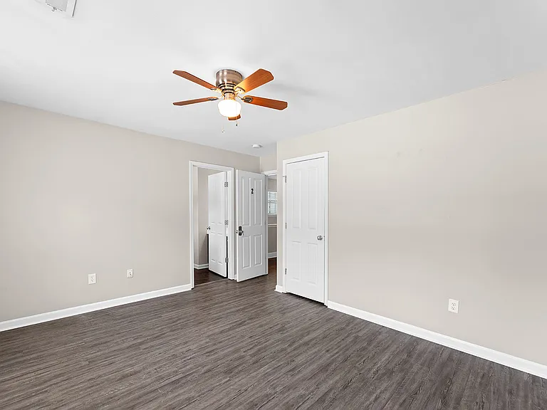 1410 Clover Blossom Way — Photo 15