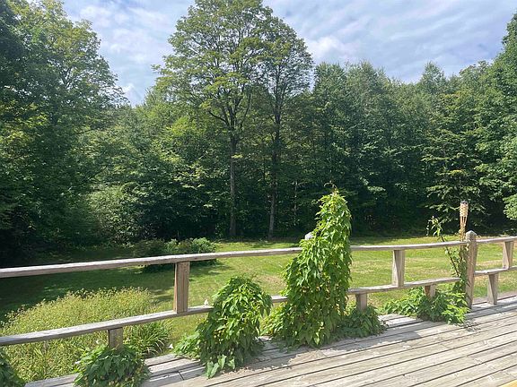 3rd image of 1752 East Dover Road Road
