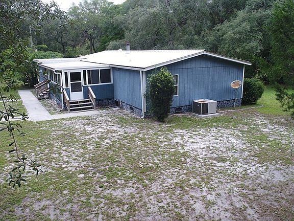 3rd image of 12190 NW 91st Ter