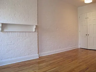 Rented by Metropolis Real Estate of Manhattan