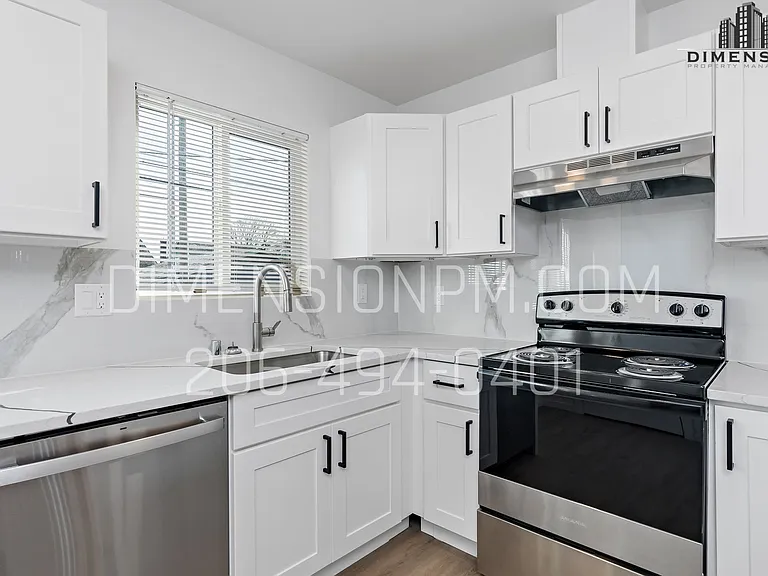 Lincoln Flats — Photo 22