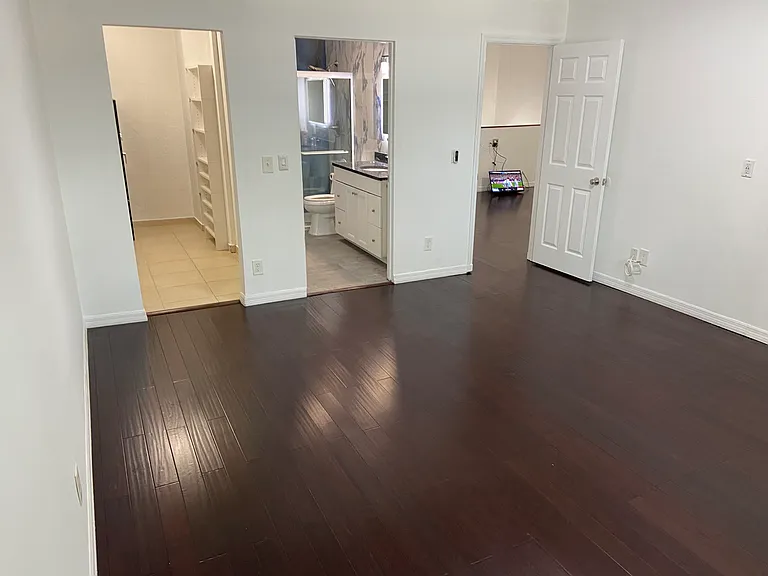 7022 Edgemere Ter — Photo 23